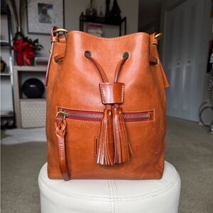 Florentine Bucket Shoulder Bag